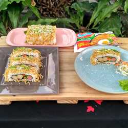 FRIED NOODLES - SUSHI BAR